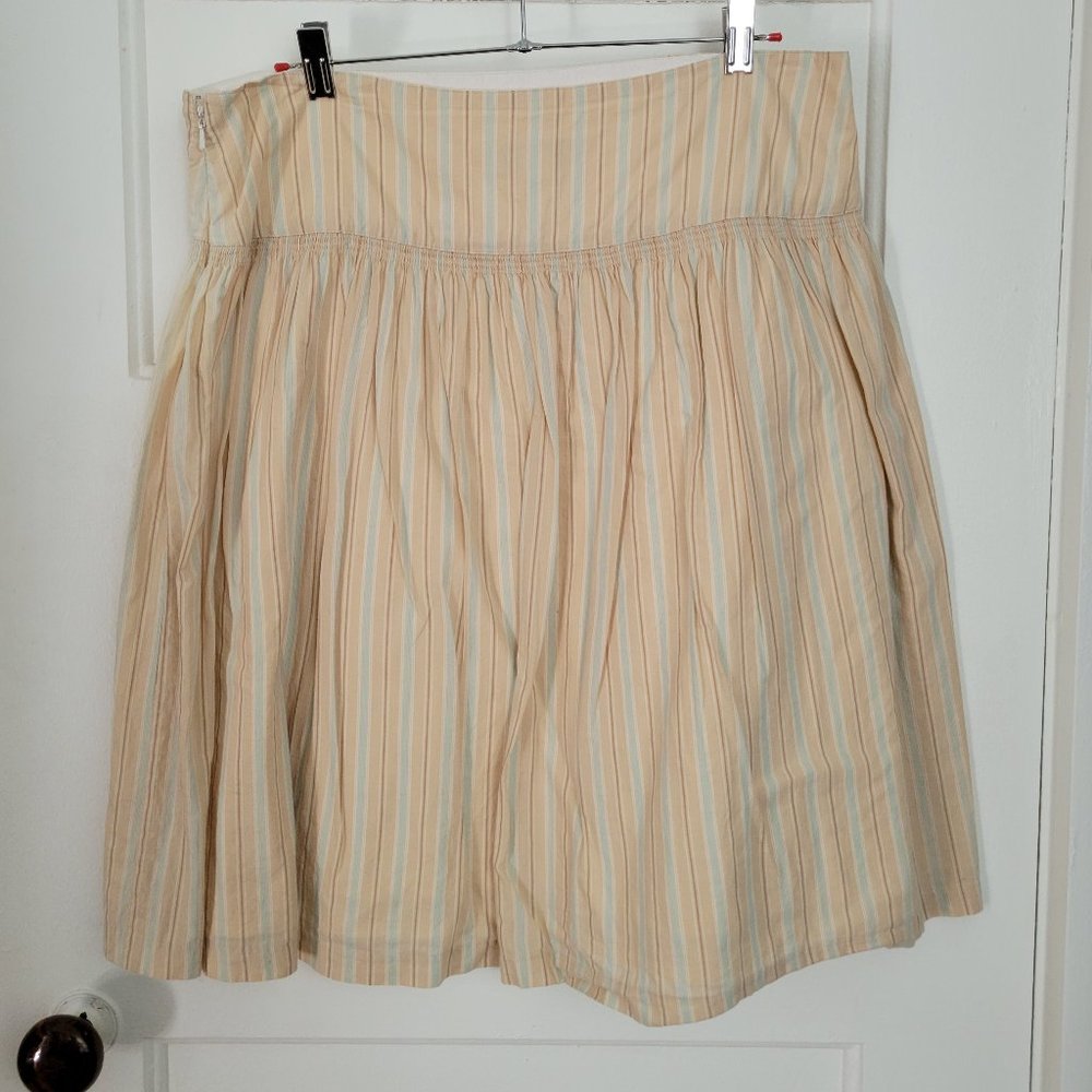 Old Navy A-Line Flowey Skirt with vertical stripes. Size 6